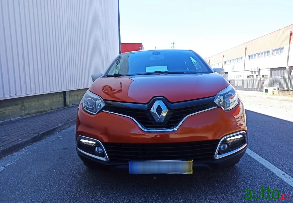 2014' Renault Captur 0.9 Tce photo #1