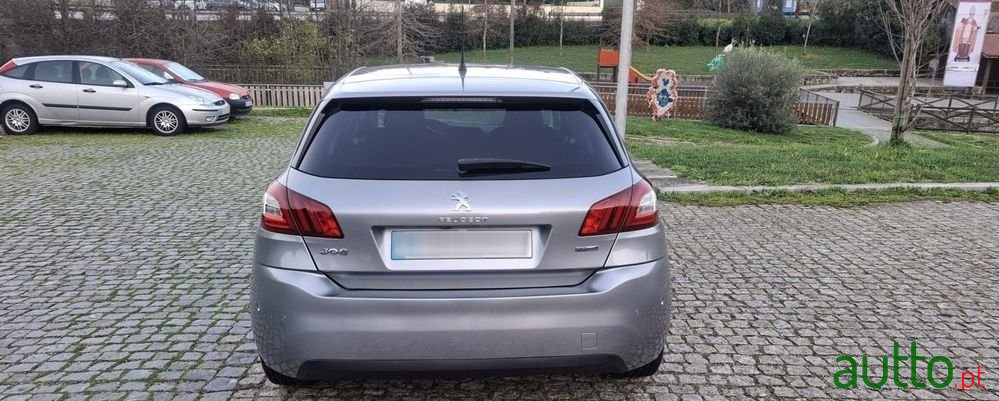 2017' Peugeot 308 photo #3