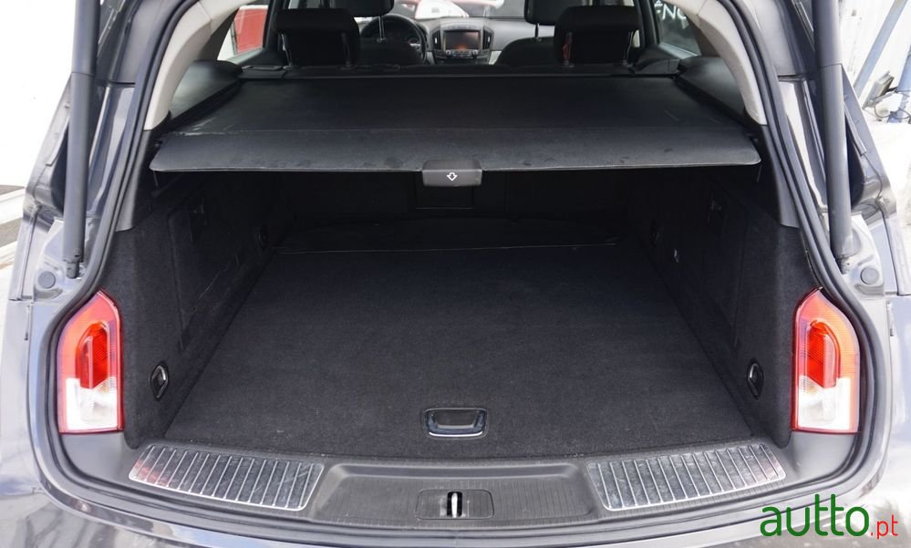 2015' Opel Insignia photo #3