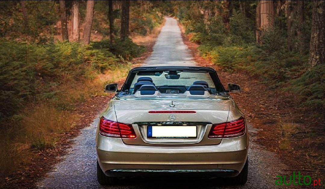 2014' Mercedes-Benz E-250 photo #4