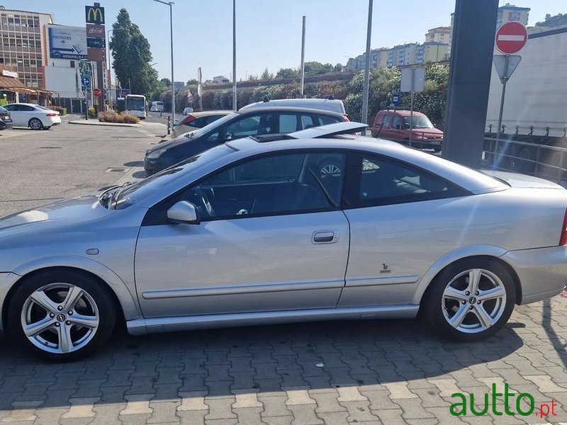 2001' Opel Astra 1.8 16V photo #6