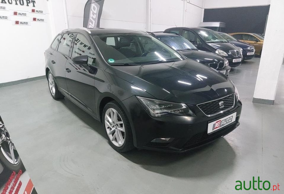 2014' SEAT Leon-St photo #4