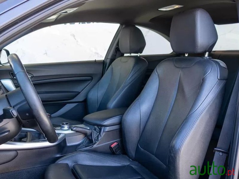 2017' BMW Série 2 D Coupe Pack M photo #5
