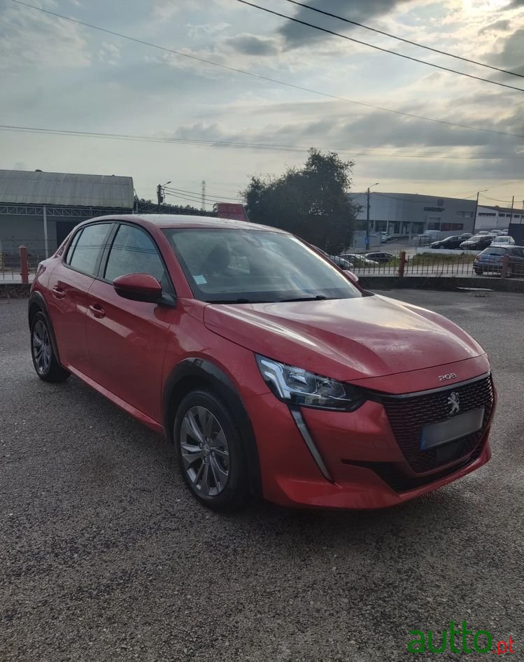 2020' Peugeot e-208 50 Kwh Allure photo #5
