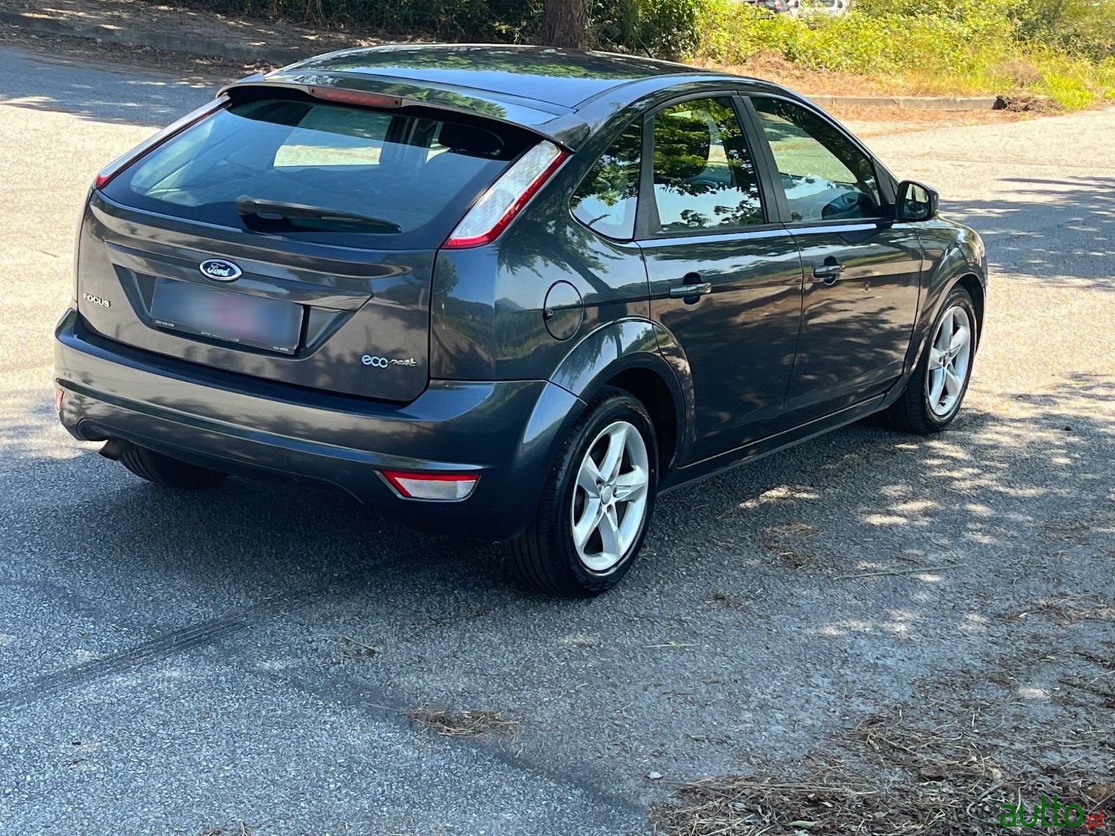 2009' Ford Focus photo #6