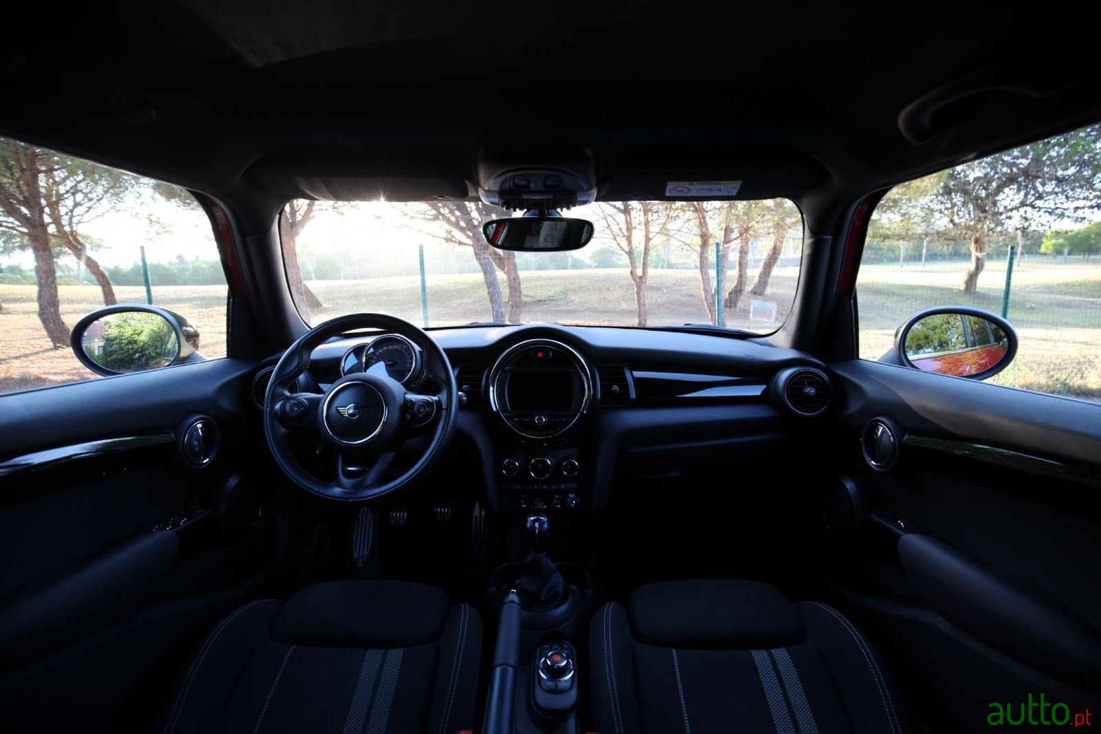 2018' MINI Cooper photo #3