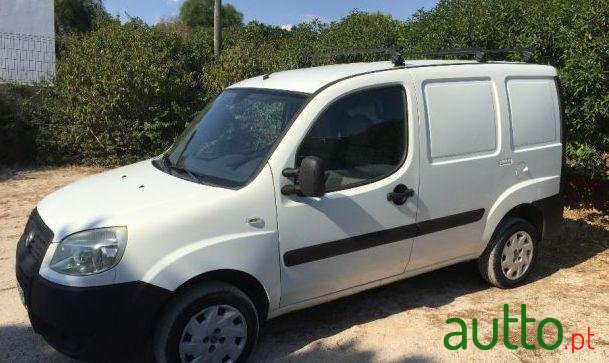 2007' Fiat Doblo photo #2