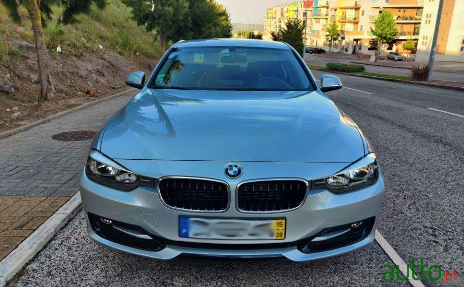 2015' BMW 318 D Line Sport Auto photo #5