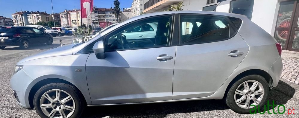 2011' SEAT Ibiza 1.2 Tdi Style Dpf photo #3