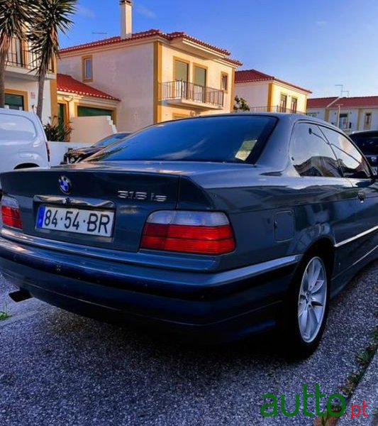 1993' BMW 318 photo #2