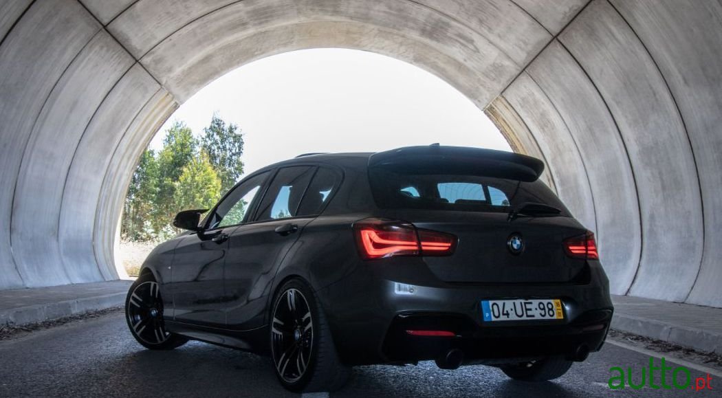 2016' BMW 118 215Cv Pack M photo #1