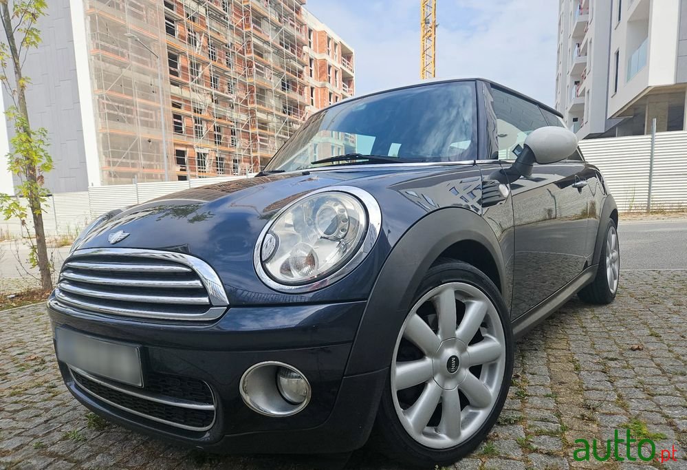 2008' MINI Cooper D photo #1