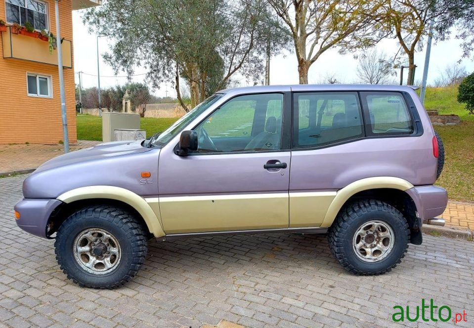 1997' Nissan Terrano photo #2