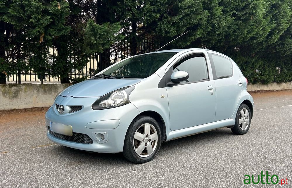 2006' Toyota Aygo 1.0 + Ac photo #1