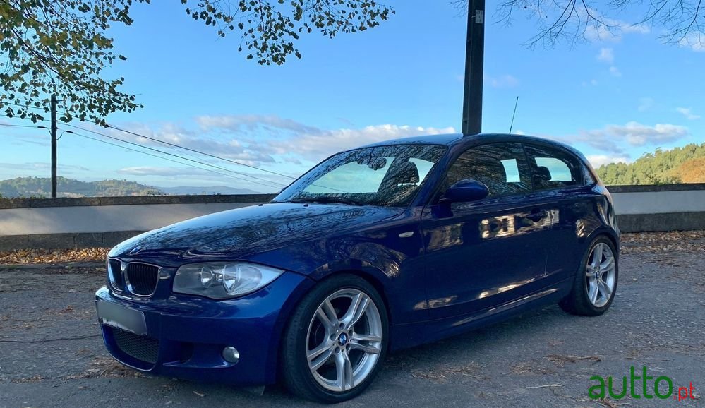 2009' BMW 118 photo #1