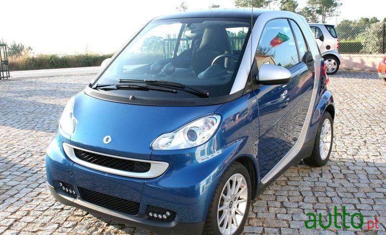 2010' Smart Fortwo photo #1