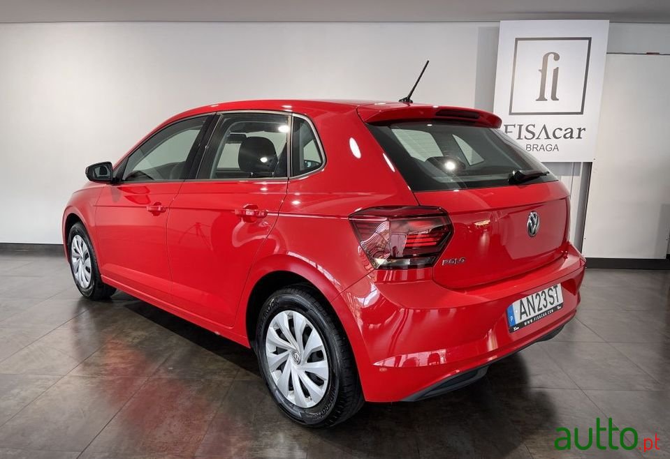 2018' Volkswagen Polo photo #2