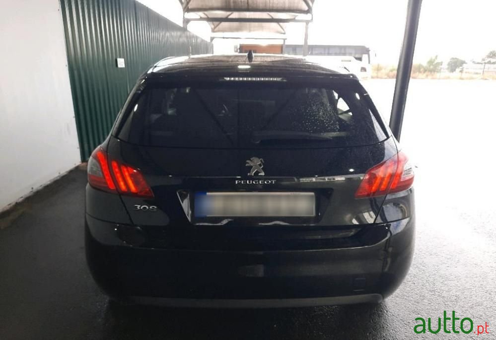 2021' Peugeot 308 photo #3