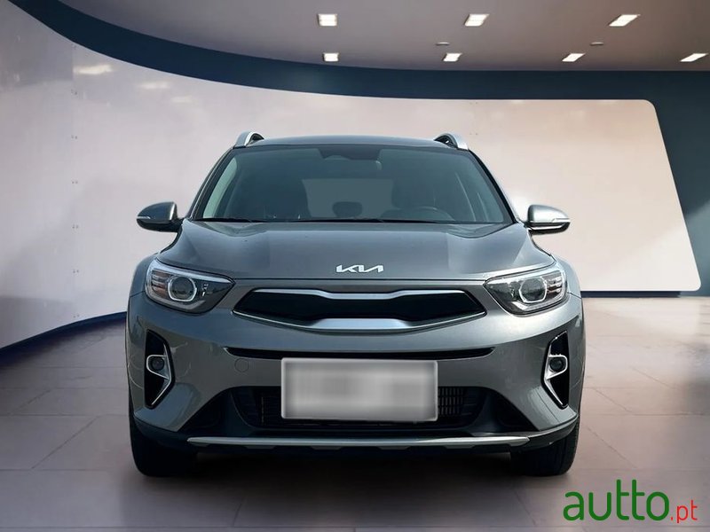 2024' Kia Stonic 1.0 T-Gdi Drive photo #2