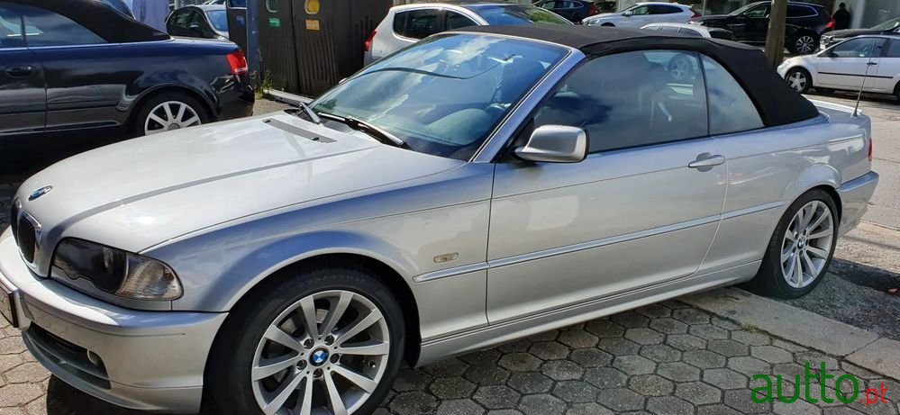 2002' BMW 318 Ci Cabrio photo #2