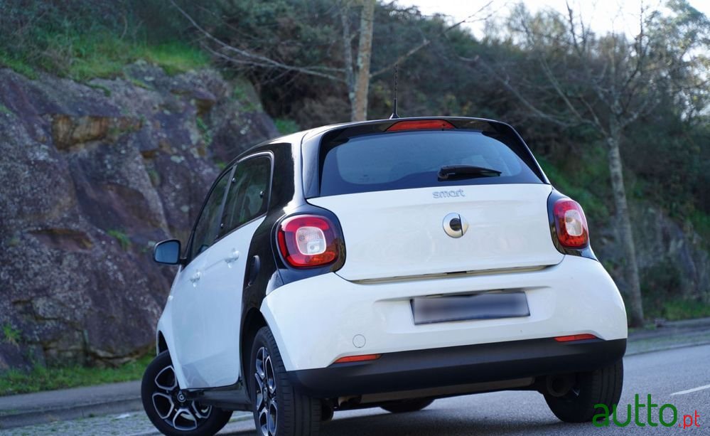 2019' Smart Forfour 0.9 Passion 90 photo #5