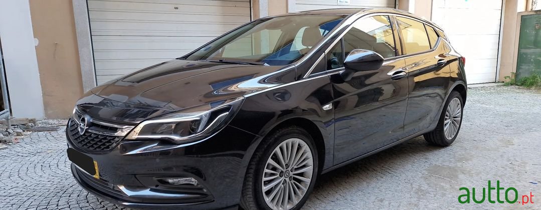 2016' Opel Astra photo #6