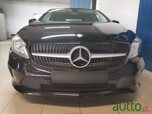 2016' Mercedes-Benz A-180 photo #5