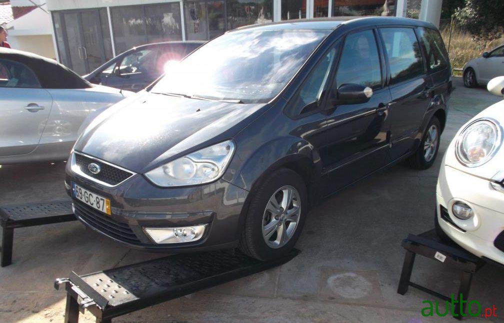 2008' Ford Galaxy 1.8 TDCi Ghia photo #3