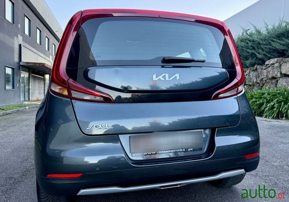 2022' Kia E-Soul 64Kwh photo #5