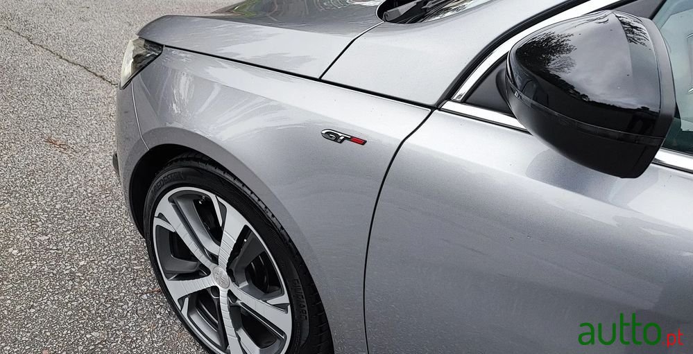 2015' Peugeot 308 Sw photo #6