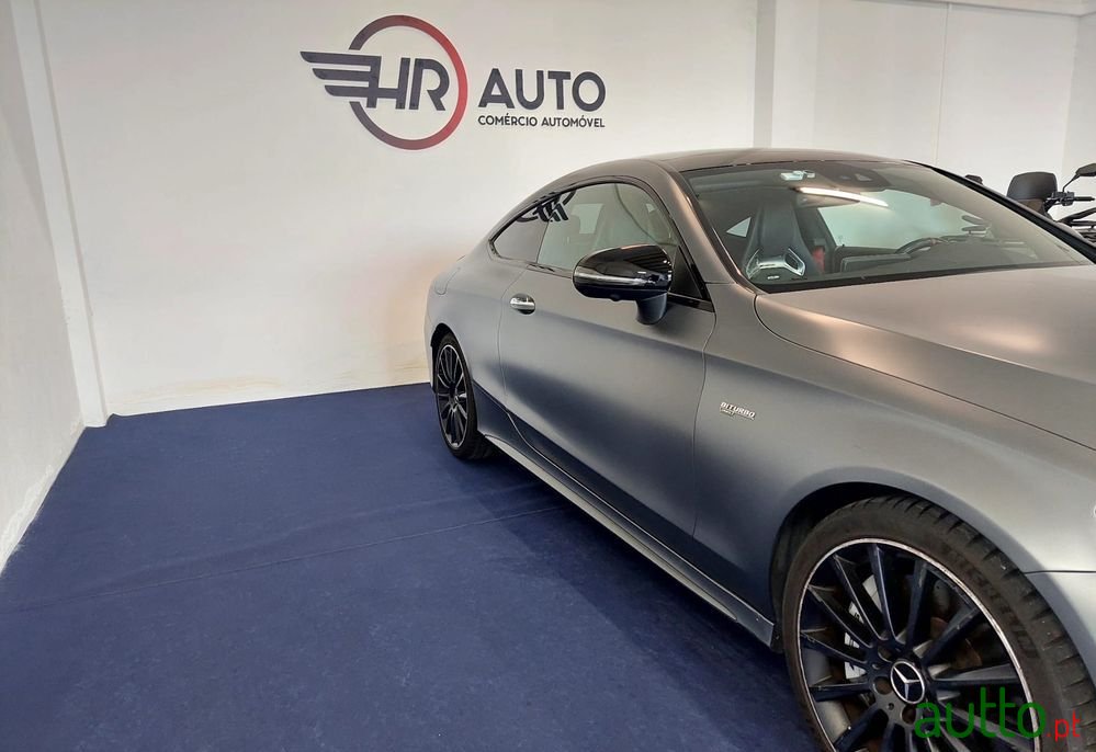 2019' Mercedes-Benz C 43 AMG 4-Matic photo #3