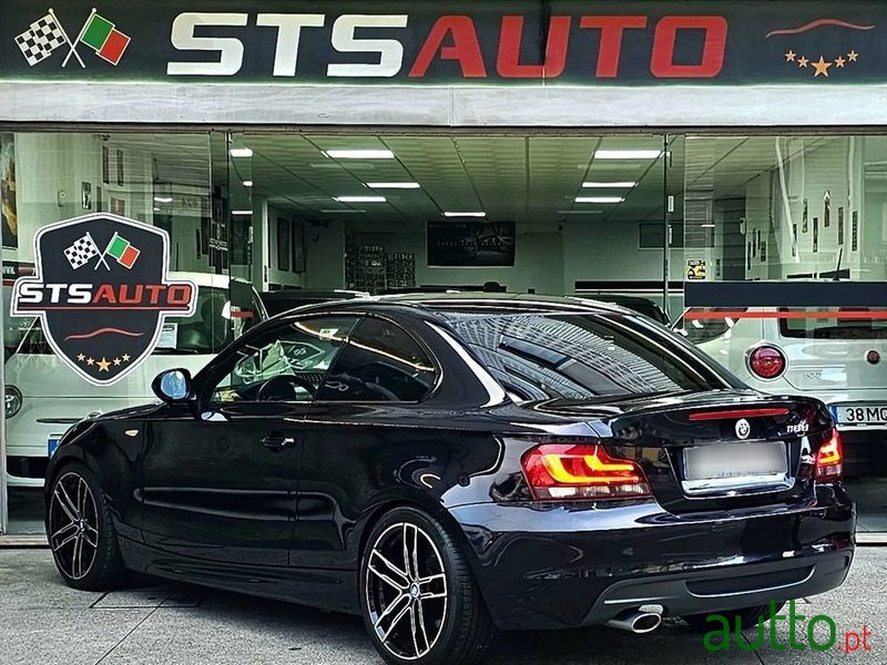 2013' BMW Série 1 D Line Sport photo #4