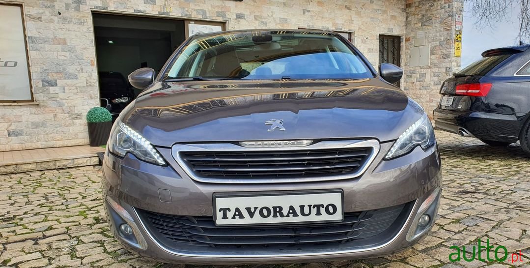 2014' Peugeot 308 Sw photo #3