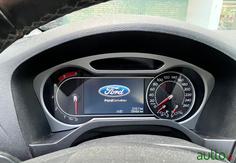 2010' Ford S-Max 2.0 Tdci Titanium 7L photo #5