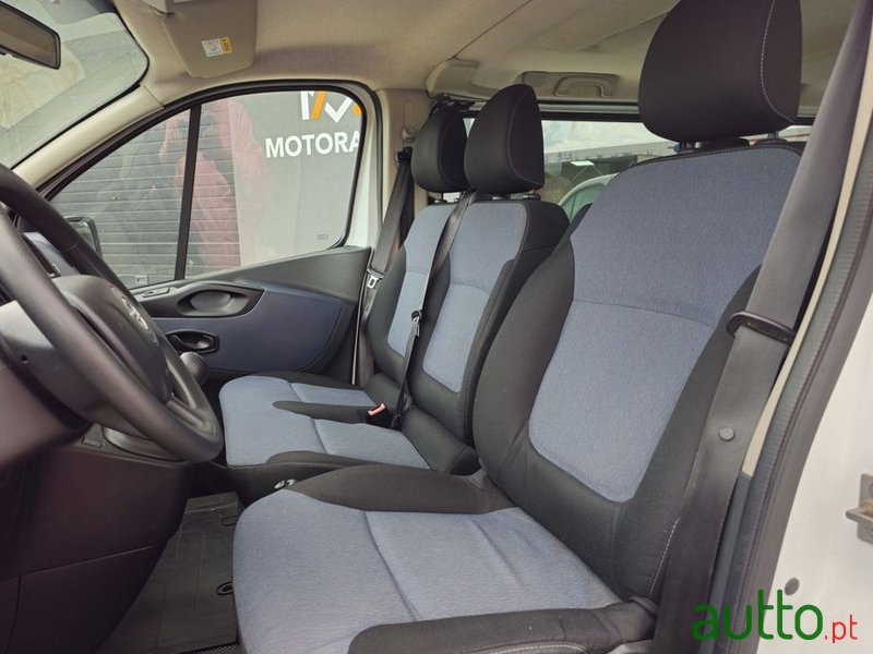 2016' Opel Vivaro photo #6