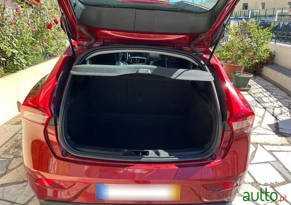 2013' Volvo V40 1.6 D2 Momentum photo #6