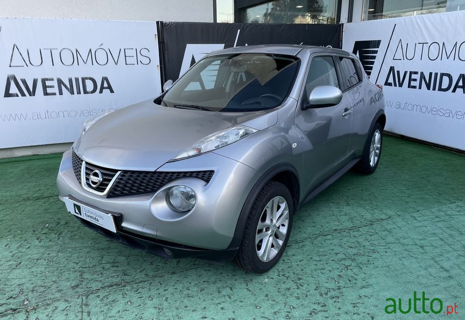 2011' Nissan Juke photo #1
