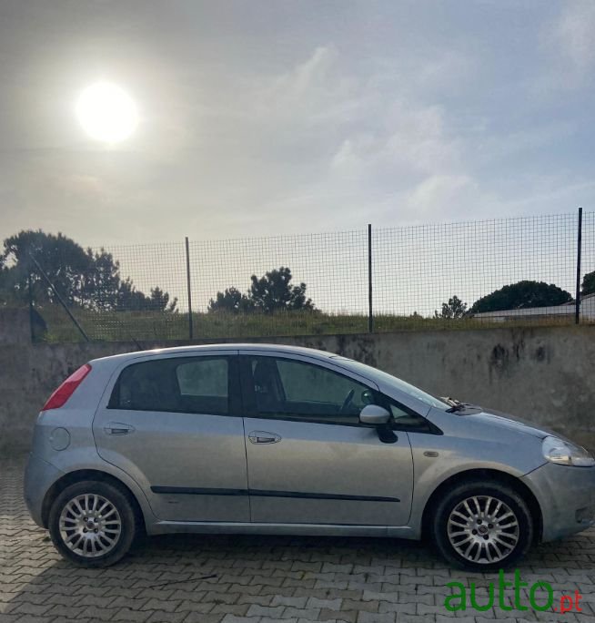 2008' Fiat Grande Punto photo #4