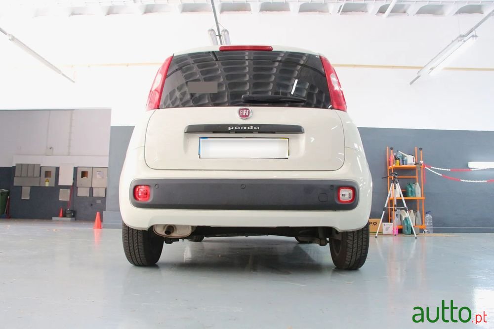 2019' Fiat Panda photo #2
