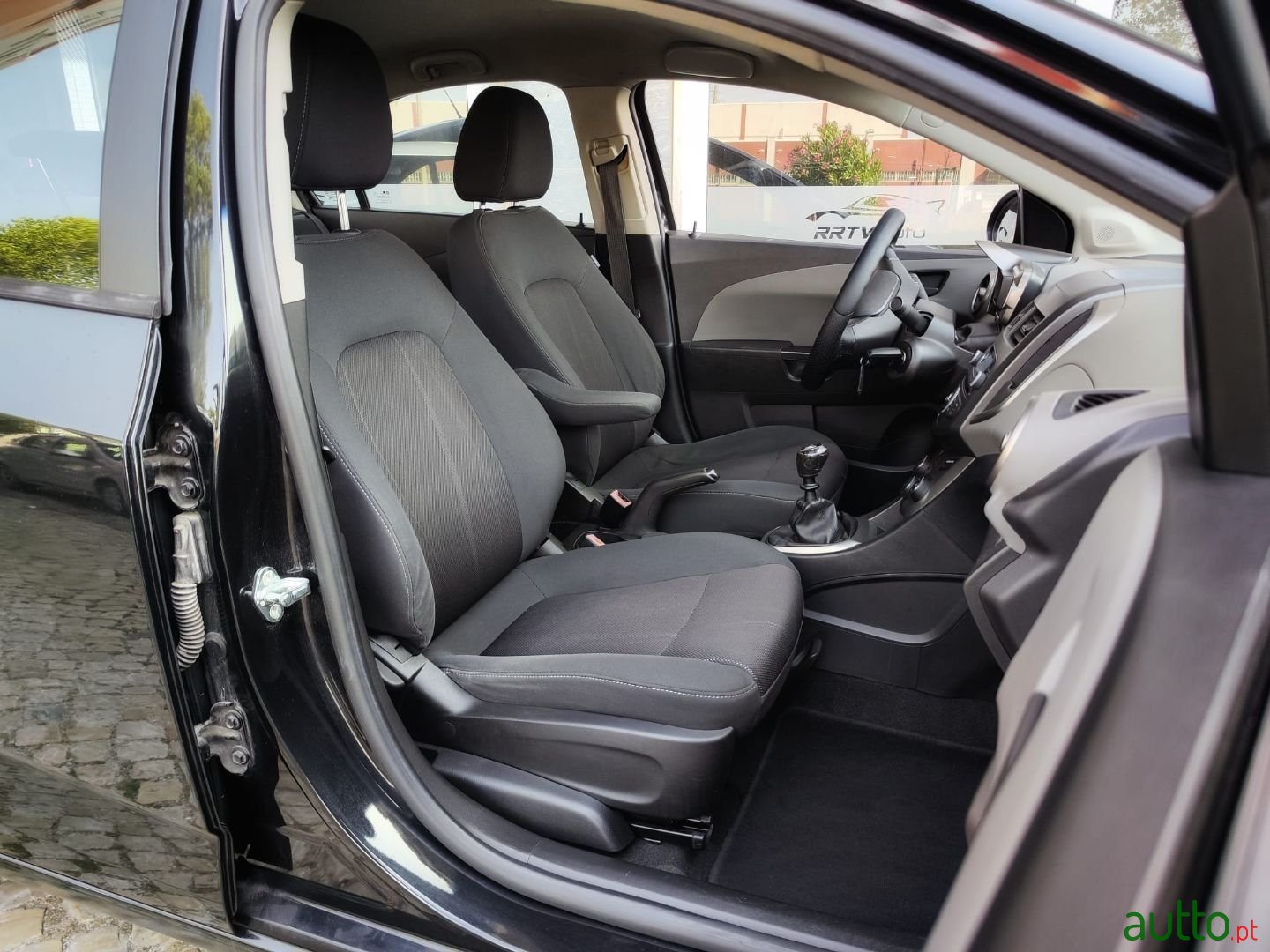 2011' Chevrolet Aveo photo #6