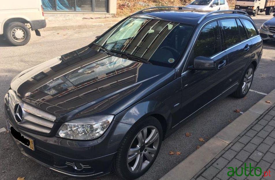 2010' Mercedes-Benz 220 Cdi Avangard photo #1