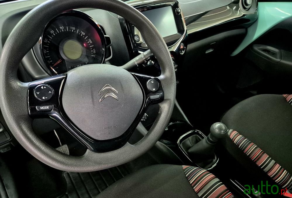 2019' Citroen C1 Airscape 1.0 Vti Shine photo #3