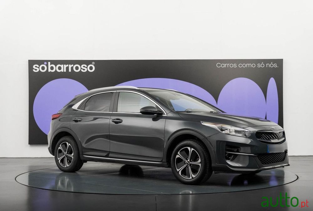 2020' Kia XCeed photo #5