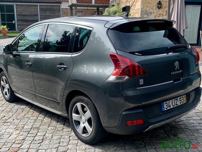 2014' Peugeot 3008 photo #2