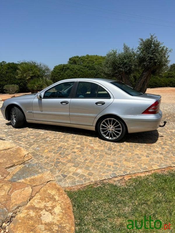 2003' Mercedes-Benz C-180 photo #3