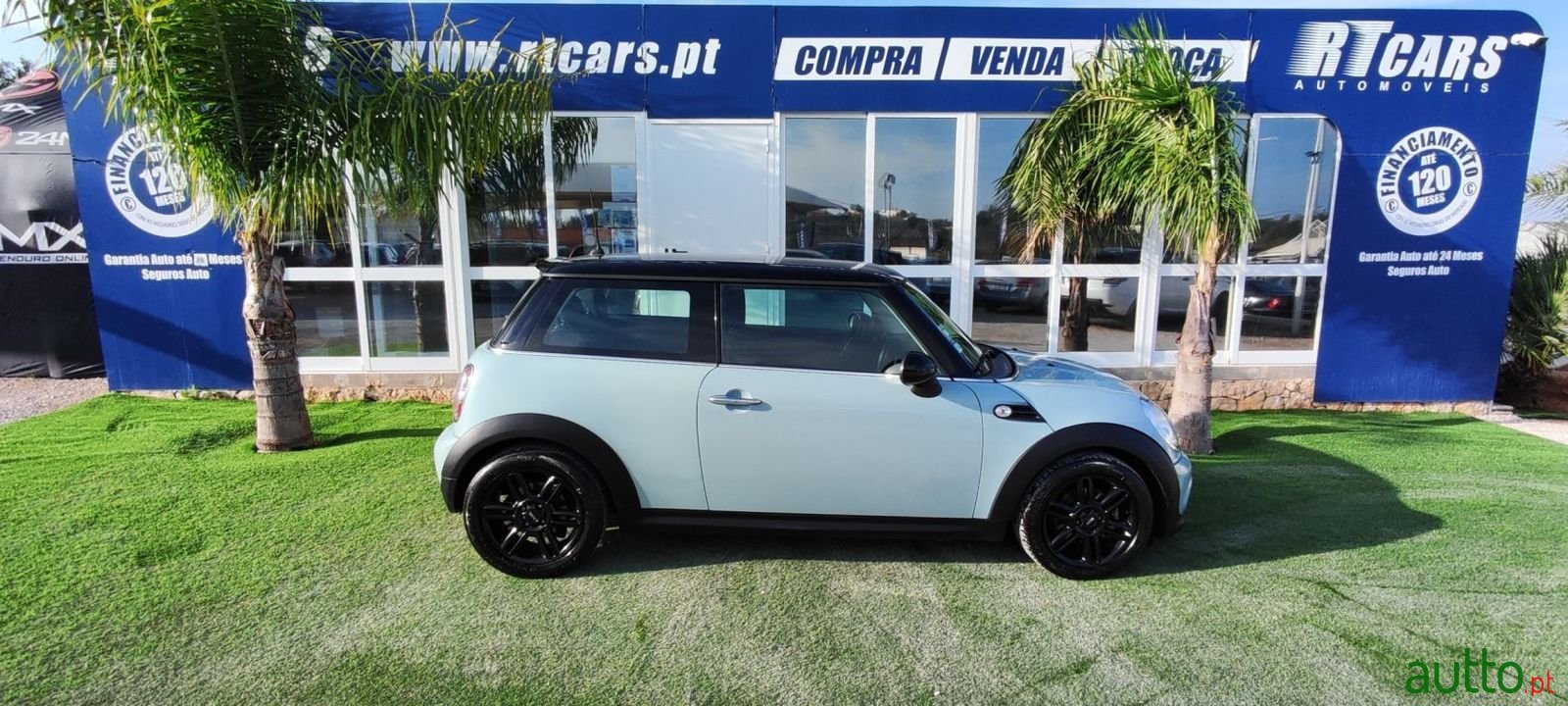 2012' MINI Cooper photo #3