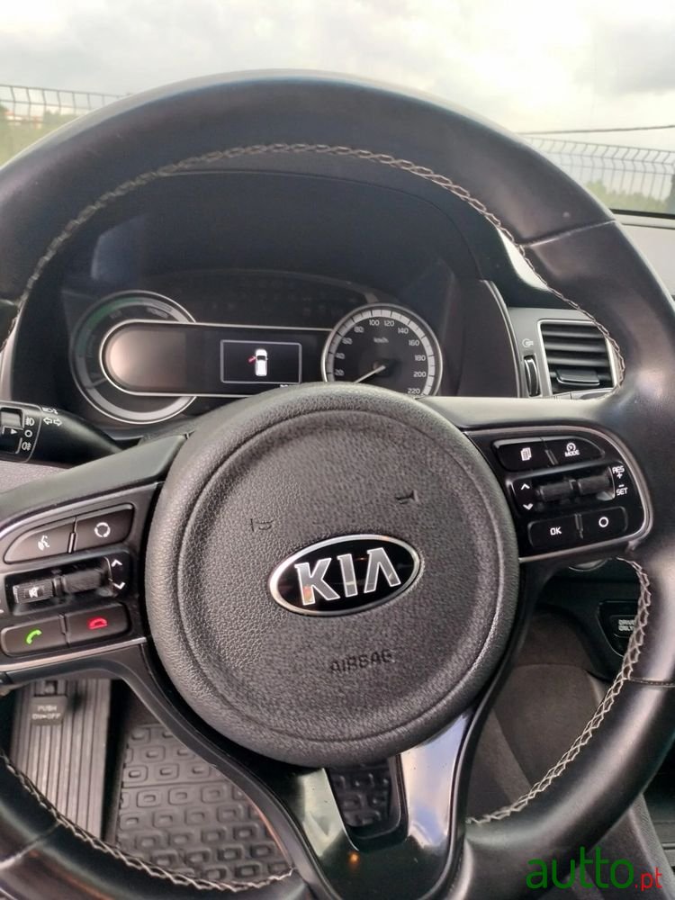 2018' Kia Niro 1.6 Gdi Hev photo #6