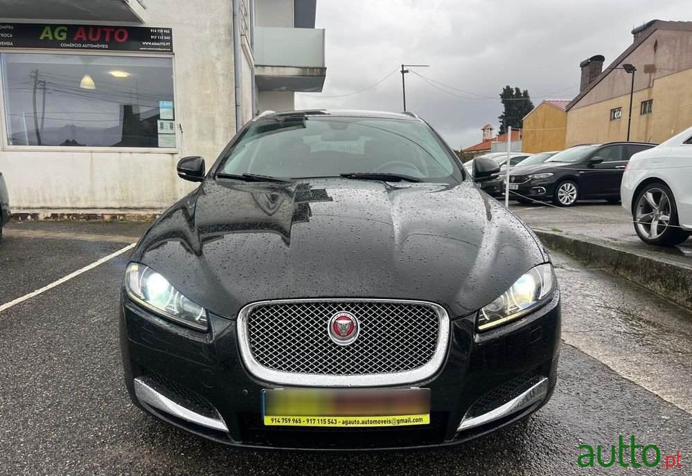 2014' Jaguar Xf Sportbrake 2.2 photo #5