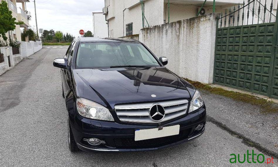 2008' Mercedes-Benz C-220 Cdi Avantgarde photo #4