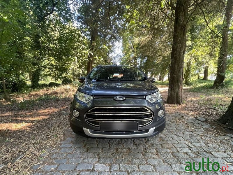 2017' Ford EcoSport photo #2